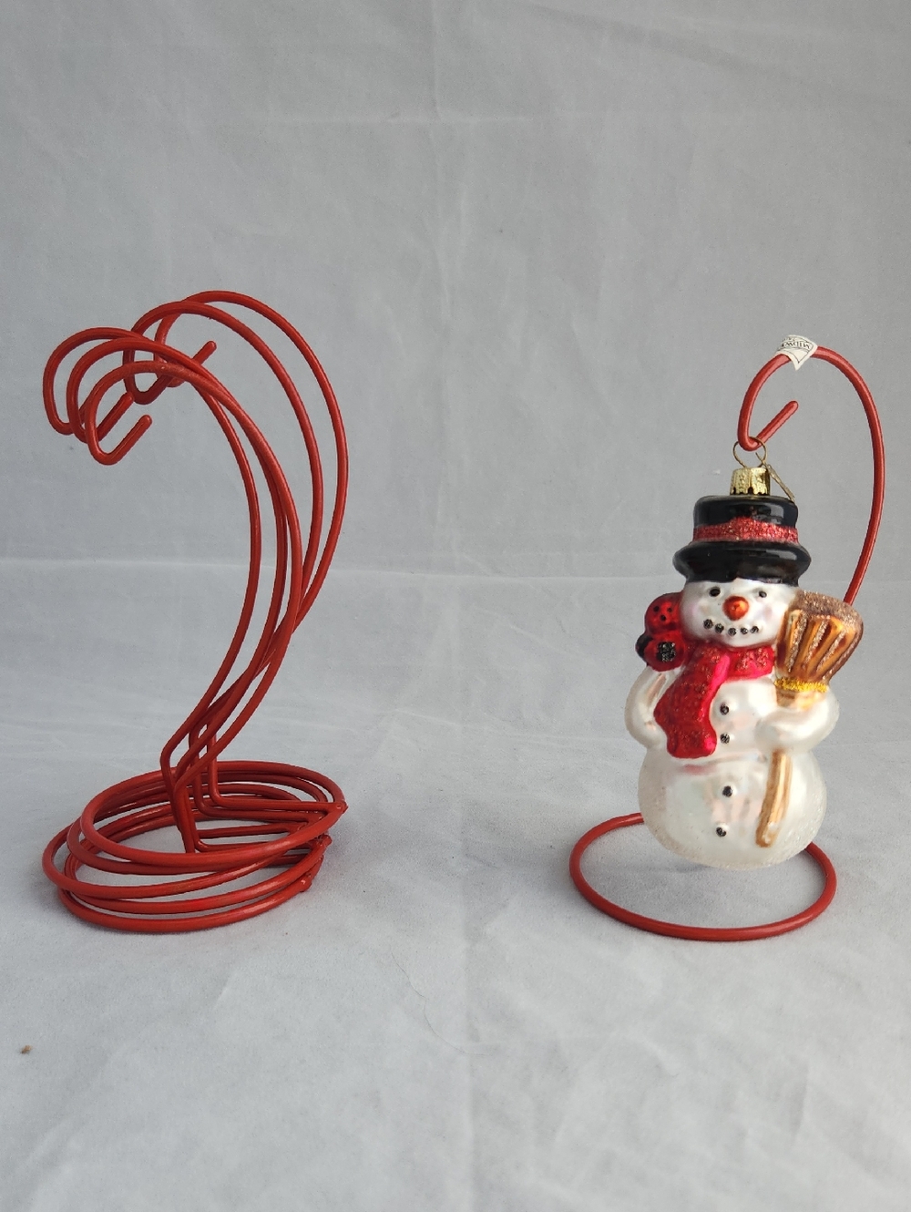Festive Red Wire Ornament Display Stands - Set of 6 - Picture 3 of 3